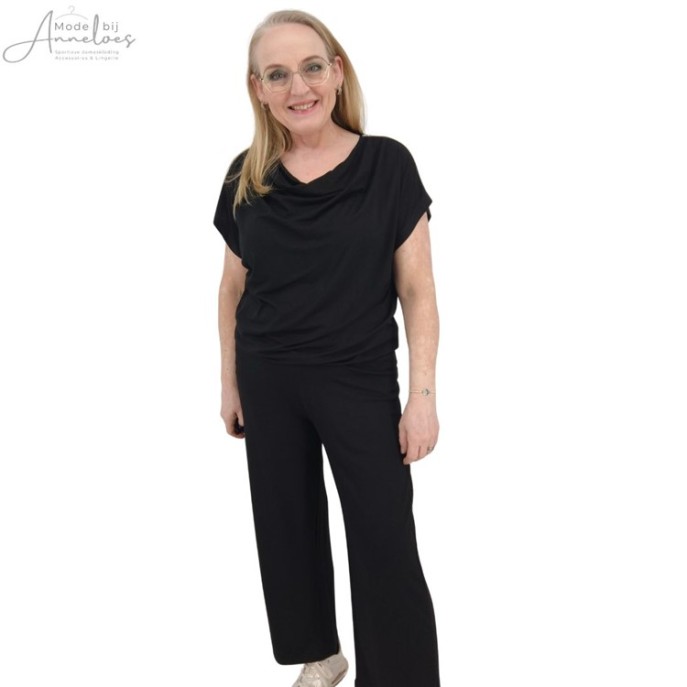 LeaH T-shirt waterval KM Zwart